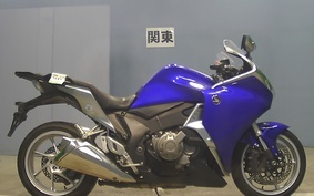 HONDA VFR1200F DCT 2012 SC63