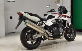 HONDA CB1300SB SUPER BOLDOR A 2010 SC54