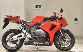 HONDA CBR1000RR 2006 SC57