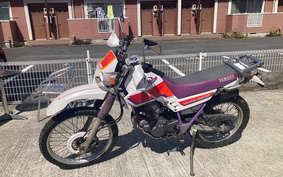 YAMAHA SEROW 225 W 4JG