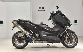 YAMAHA T-MAX 530 DX 2017 SJ15J