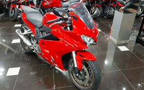 HONDA VFR800F 2018 RC79