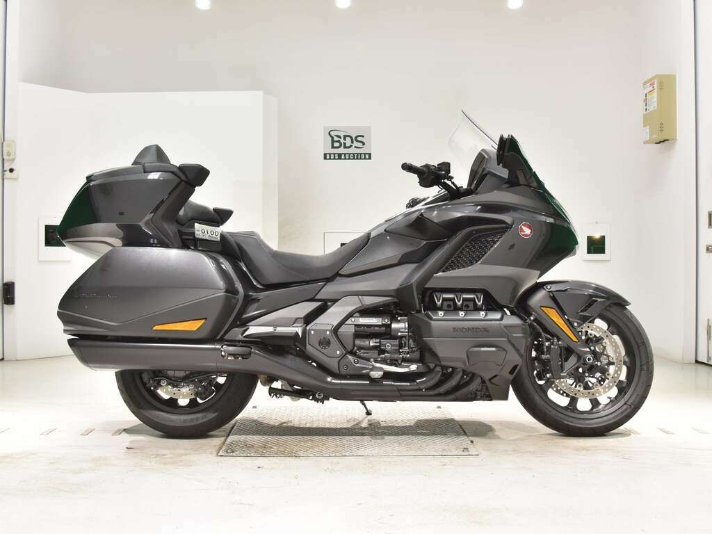 Honda gl1800 Gold Wing Tour