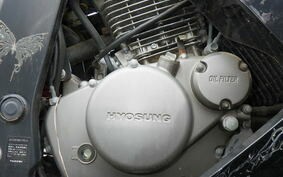 HYOSUNG GT250 R
