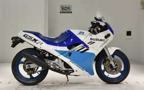 SUZUKI GSX-R250 GJ72A