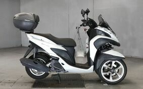 YAMAHA TRICITY 125 SE82J