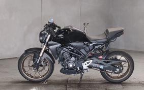HONDA CB250R MC52