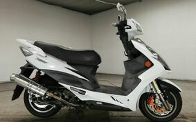 KYMCO RACING KING 180 SC36