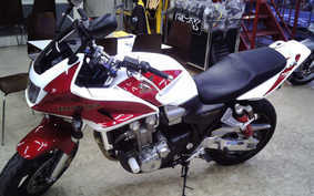 HONDA CB1300SB SUPER BOLDOR 2007 SC54