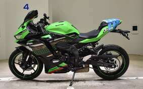 KAWASAKI ZX-25R ZX250E