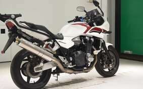 HONDA CB1300SB SUPER BOLDOR A 2010 SC54