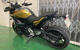 BMW F900XR STANDARD 2020 0K21