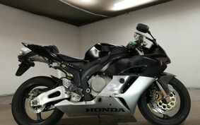 HONDA CBR1000RR 2005 SC57