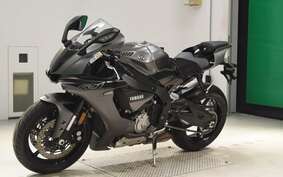 YAMAHA YZF-R1 2020 RN42