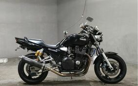 YAMAHA XJR1300 2002 RP03J