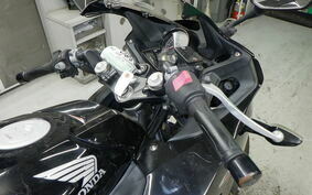 HONDA CBR250R GEN 3 MC41