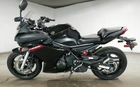 YAMAHA FZ6-R 2012 RJ18