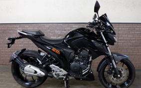 YAMAHA FZ25 RG42