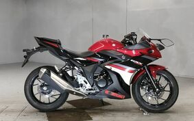 SUZUKI GSX250R DN11A