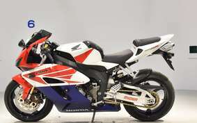 HONDA CBR1000RR 2005 SC57