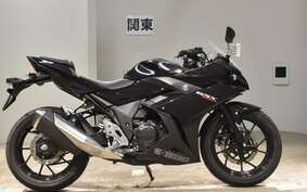 SUZUKI GSX250R DN11A