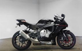 YAMAHA YZF-R1 2015 RN39