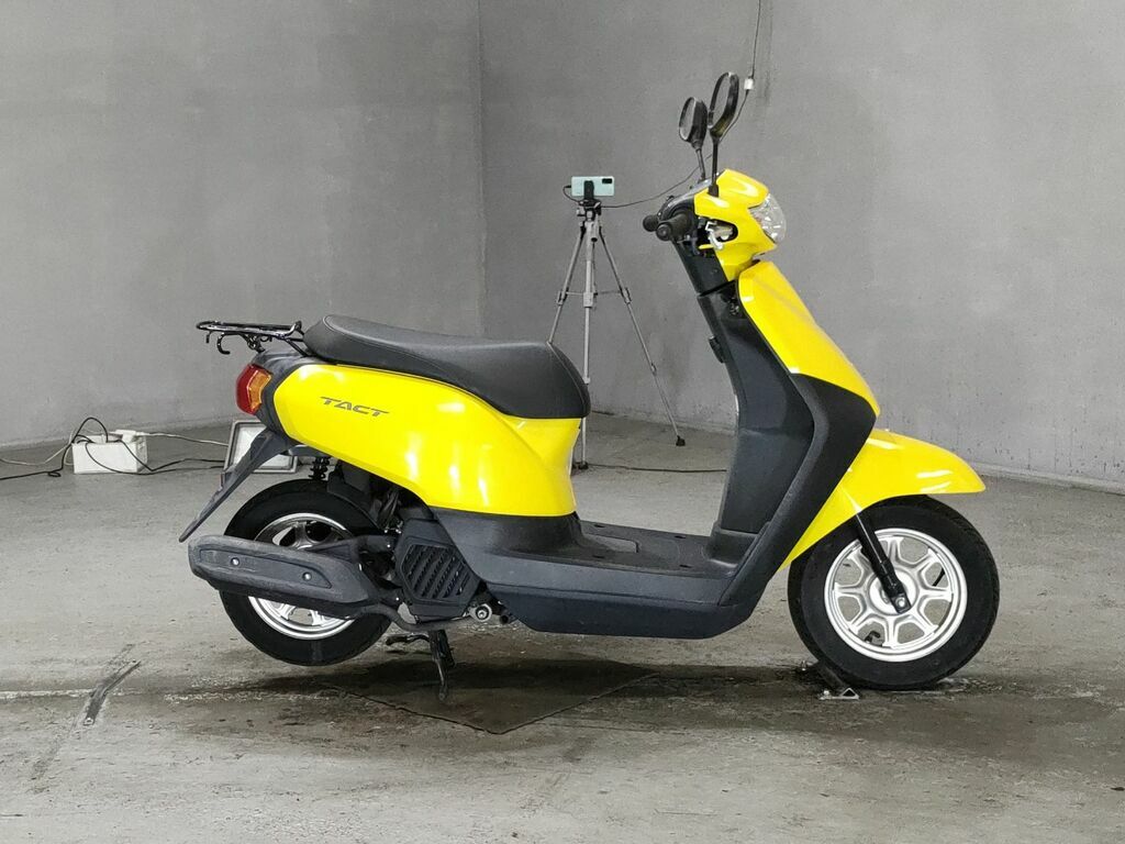 Скутер honda tact af79