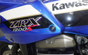 KAWASAKI ZRX1200 S 2002 ZRT20A