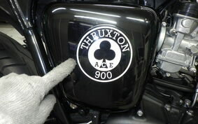 TRIUMPH THRUXTON 900 2015