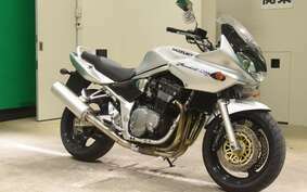 SUZUKI BANDIT 1200 S 2003 GV77A