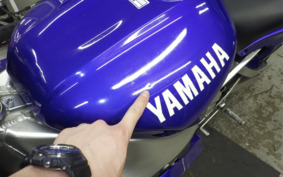 YAMAHA YZF-R1 1999 RN011