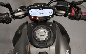 YAMAHA MT-07 RM07J