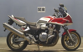 HONDA CB1300SB SUPER BOLDOR A 2006 SC54