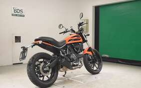 DUCATI SCRAMBLER SIXTY2 2018 KA00A