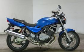 KAWASAKI BALIUS 250 Gen.2 2001 ZR250B