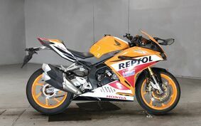 HONDA CBR250RR MC41