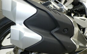 HONDA CBR250RR MC51