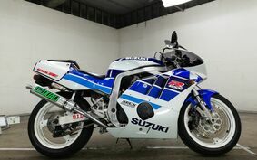 SUZUKI GSX-R400R 1990 GK76A