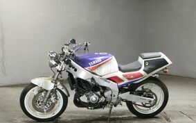 YAMAHA FZR250 R 3LN