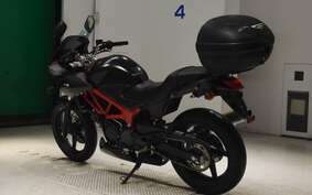 HONDA VTRF250 MC33