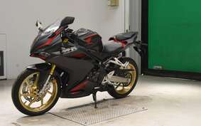 HONDA CBR250RR A MC51