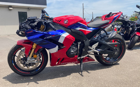 HONDA CBR1000RR R 2020 SC82