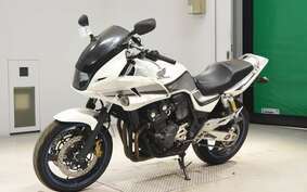 HONDA CB400 SUPER BOLDOR VTEC 2011 NC42