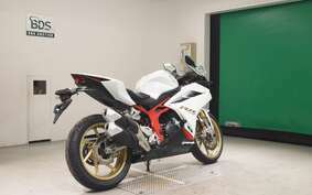 HONDA CBR250RR A MC51