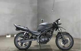 SUZUKI GSX250FX ZR250C