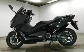 YAMAHA T-MAX 530 DX 2017 SJ15J