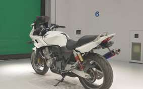 HONDA CB400 SUPER BOLDOR VTEC 2010 NC42