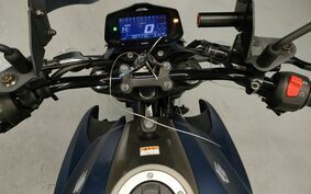 SUZUKI GIXXER 250 ED22Y