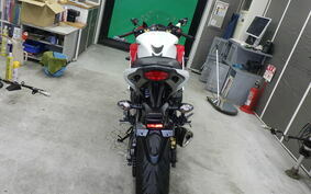 HONDA CBR600F 2011