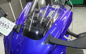 YAMAHA YZF-R1 2022 RN65